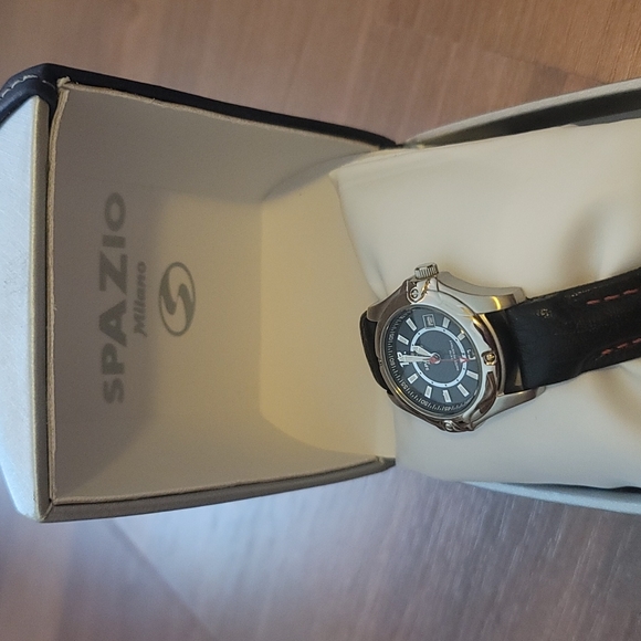 Spazio Milano watch - Picture 4 of 4